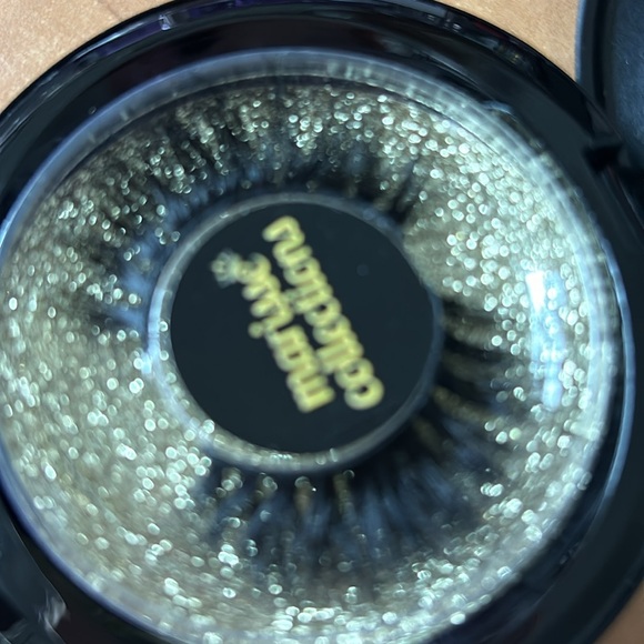 3D Mink Lashes D334 Style False Eyelashes - Picture 3 of 6